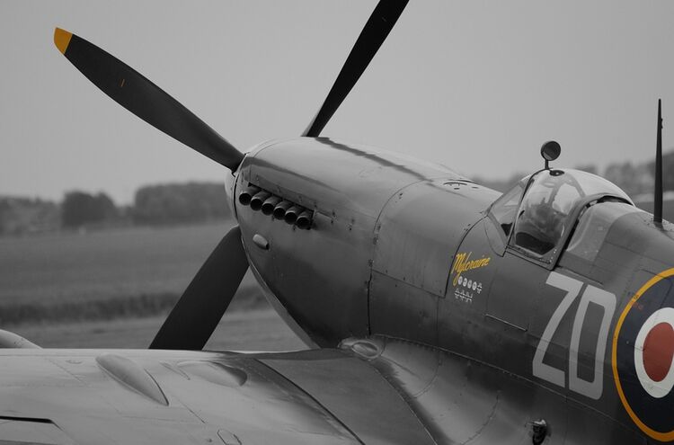 Aircraft 6100724 1280