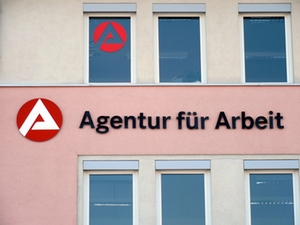 arbeitamt arbeitamt