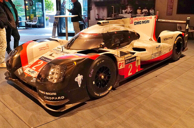 Cf Porsche24 T01