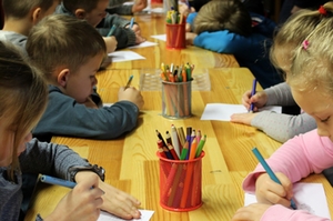 Kinder malen Kinder malen