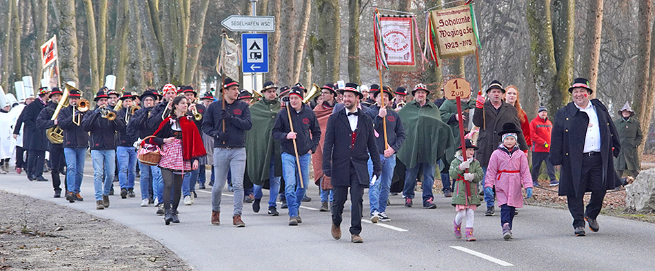 100 Jahre Faschingsmusi Waging am See 100 Jahre Faschingsmusi Waging am See