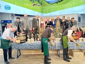 Grüne Woche Anzapfen Grüne Woche Anzapfen