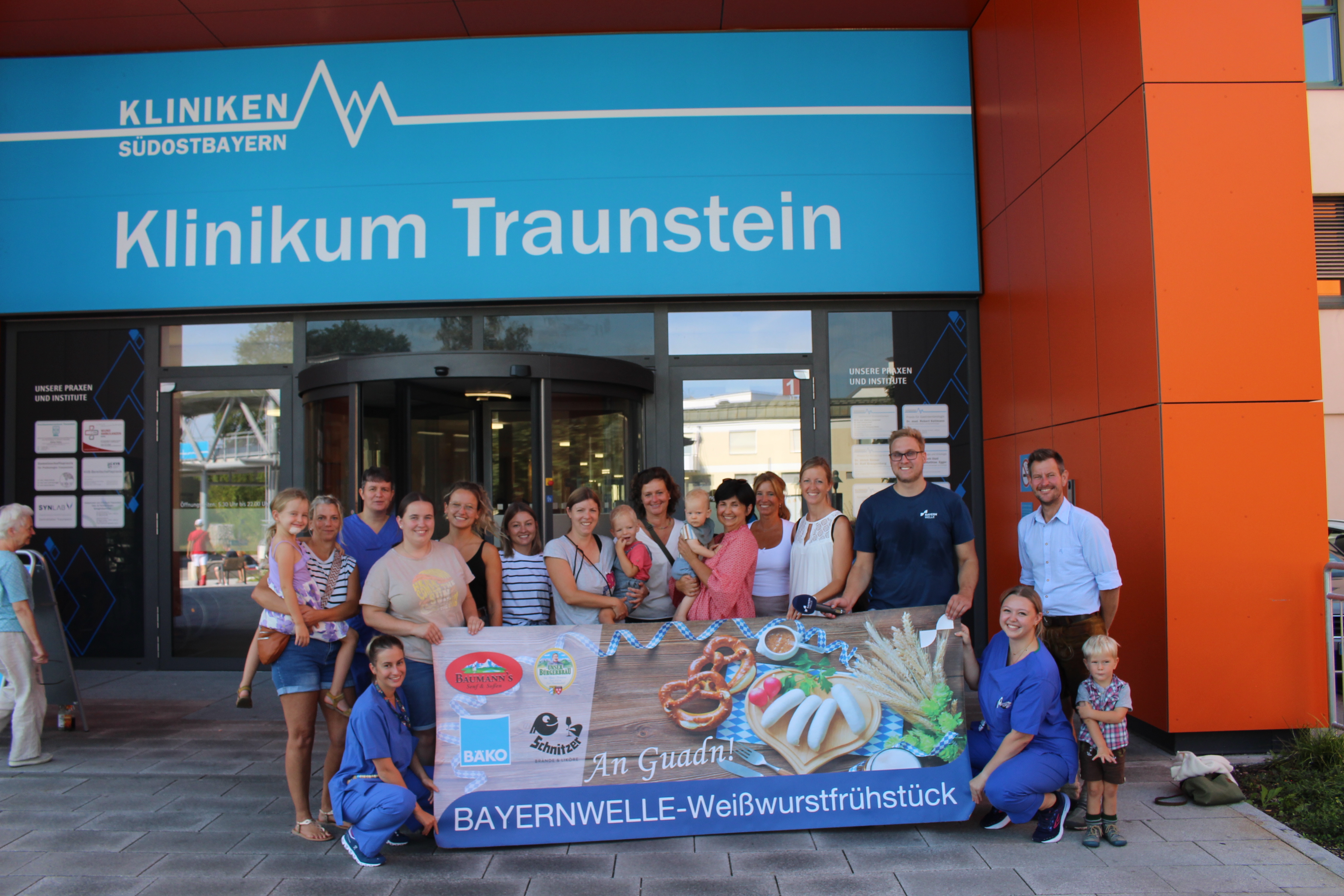 WWF bei der Kinderintensivstation Traunstein WWF bei der Kinderintensivstation Traunstein