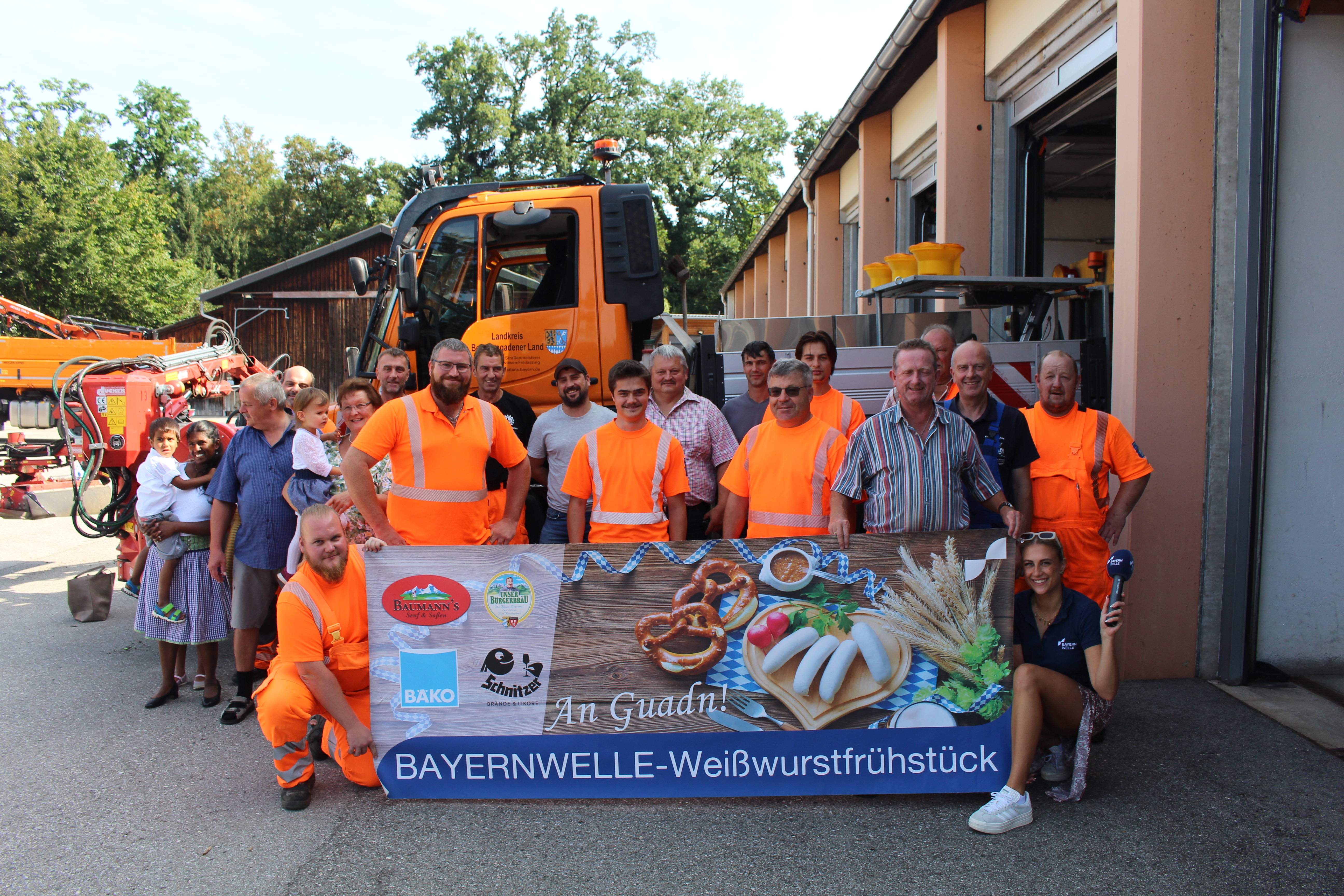 Das Bayernwelle Weißwurstfrühstück Straßenmeisterei Freilassing Das Bayernwelle Weißwurstfrühstück Straßenmeisterei Freilassing