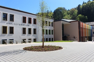 Karlsgymnasium neu Karlsgymnasium neu