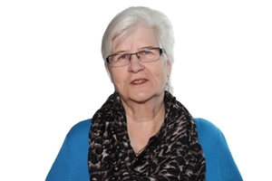Carmen Paukner Carmen Paukner