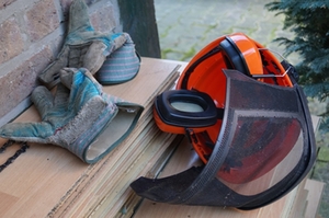 Säge-Ausrüstung-Arbeit Säge-Ausrüstung-Arbeit