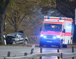 unfall-piding-mercedes unfall-piding-mercedes